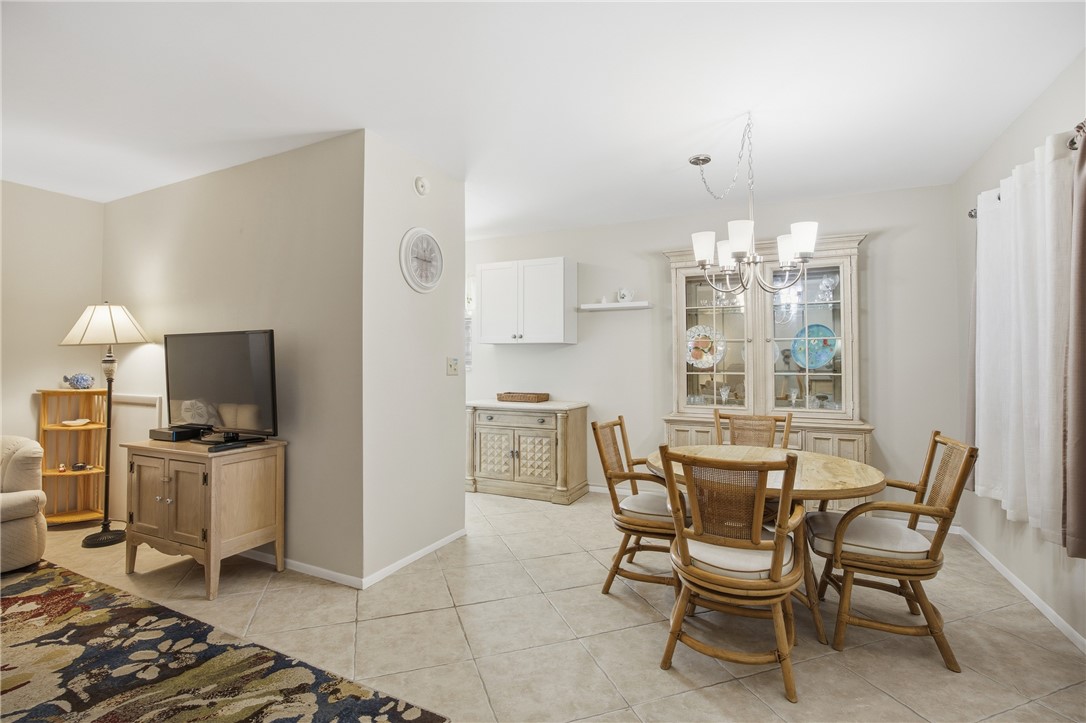 Vero Beach, Florida 32963, United States, 1 Bedroom Bedrooms, ,2 BathroomsBathrooms,Residential,Active,251905