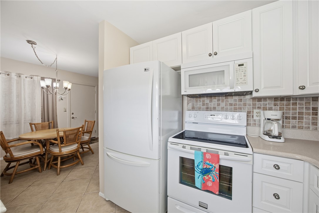 Vero Beach, Florida 32963, United States, 1 Bedroom Bedrooms, ,2 BathroomsBathrooms,Residential,Active,251905