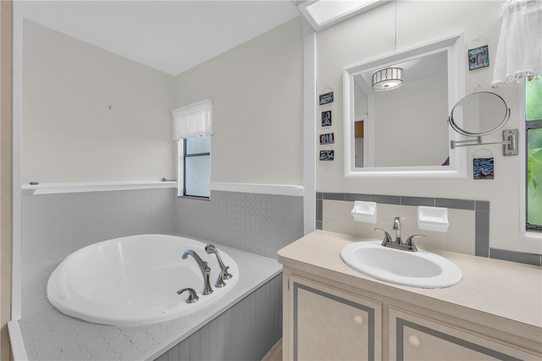 Sebastian, Florida 32976, United States, 2 Bedrooms Bedrooms, ,2 BathroomsBathrooms,Residential,Active,199750