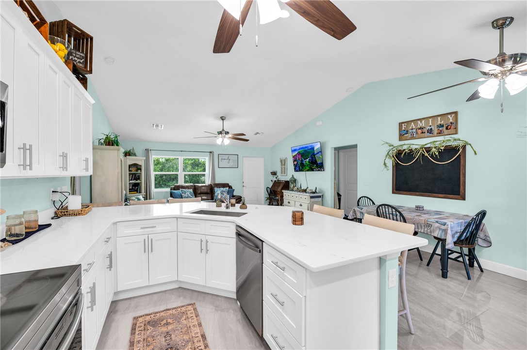 Vero Beach, Florida 32967, United States, 3 Bedrooms Bedrooms, ,2 BathroomsBathrooms,Residential,Active,143870