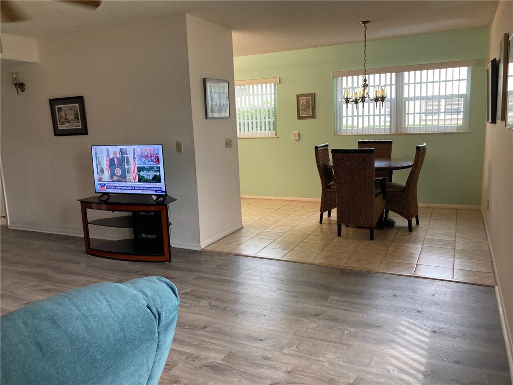 2 Vista Gardens Trail 106