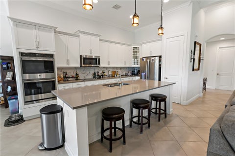 4725 Four Lakes Circle Sw, Vero Beach, FL 32968