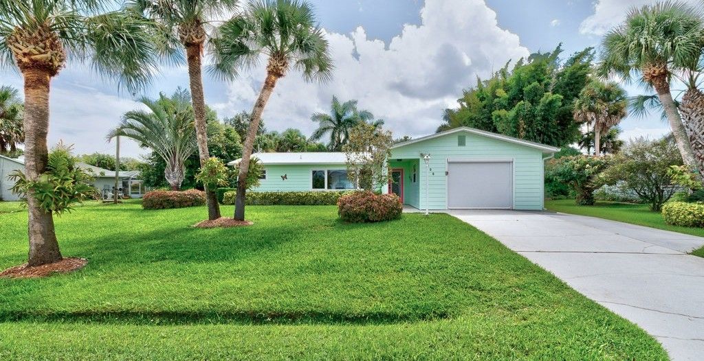 Photo of 308 Bayfront Terrace, Sebastian, FL 32958 (MLS # 290968)
