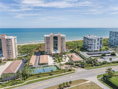 A home in North Hutchinson Island