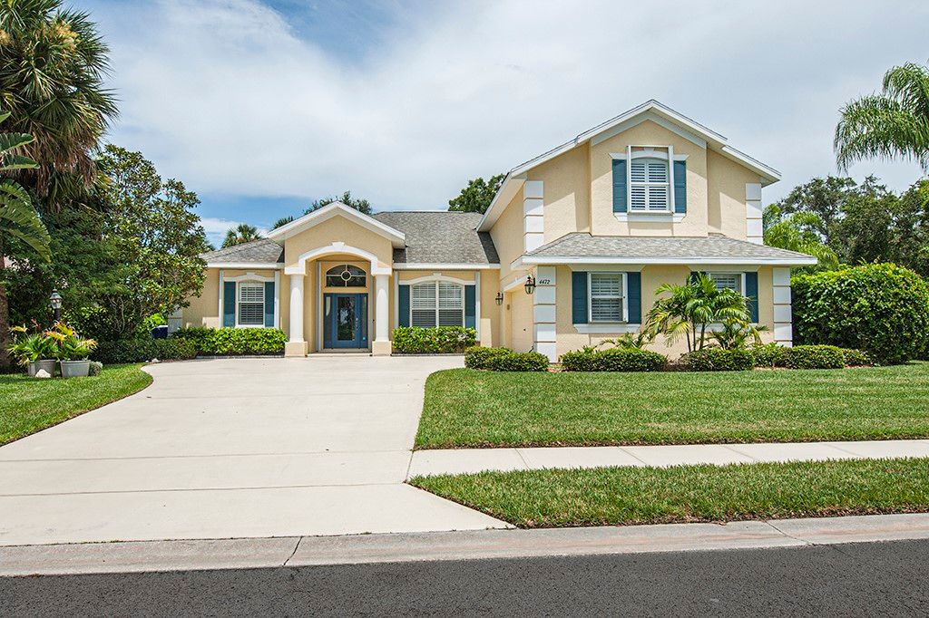 Photo of 4472 5th Place SW, Vero Beach, FL 32968 (MLS # 291084)