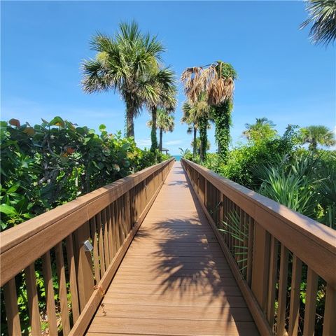 A home in Hutchinson Island