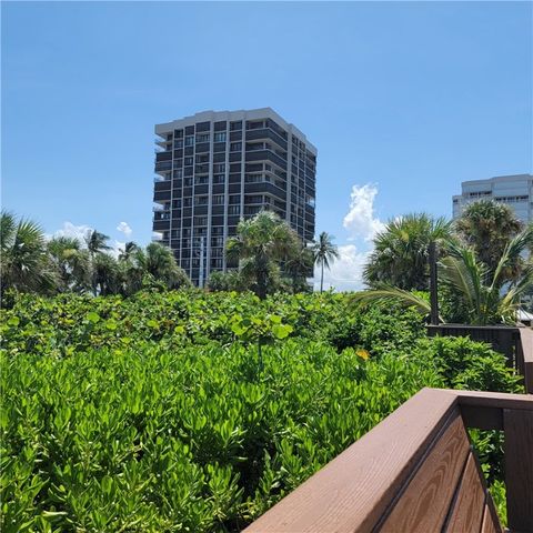 A home in Hutchinson Island