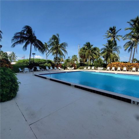 A home in Hutchinson Island