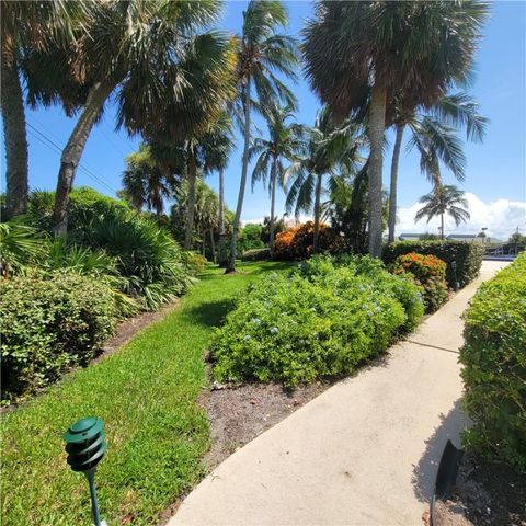 A home in Hutchinson Island