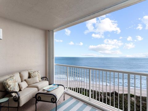 A home in Hutchinson Island