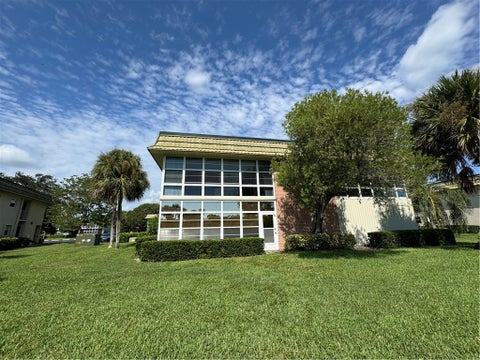19 Vista Gardens Trail 201, Vero Beach, FL 32962