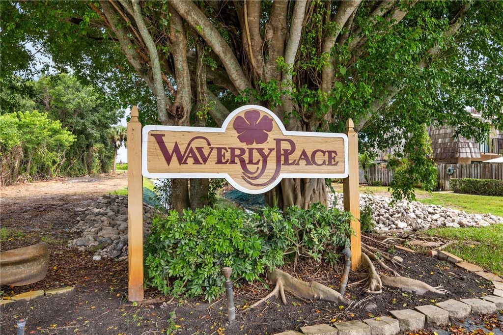 Photo of 375 S Waverly Place #1D, Vero Beach, FL 32960 (MLS # 291117)