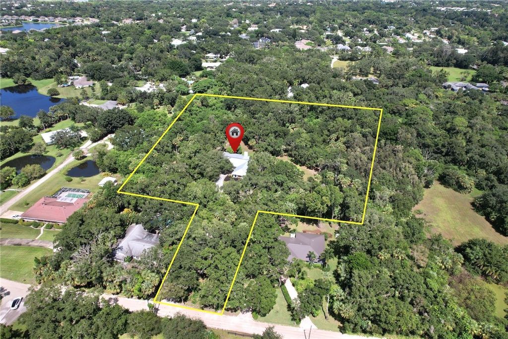 Photo of 4750 10th Street, Vero Beach, FL 32966 (MLS # 291296)