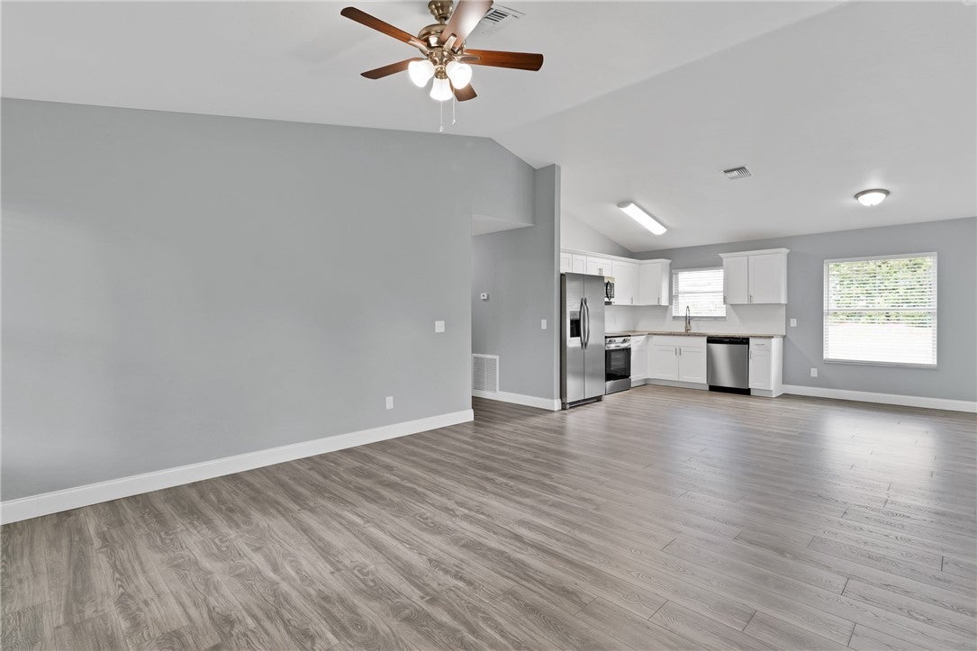 250 12th Street SW