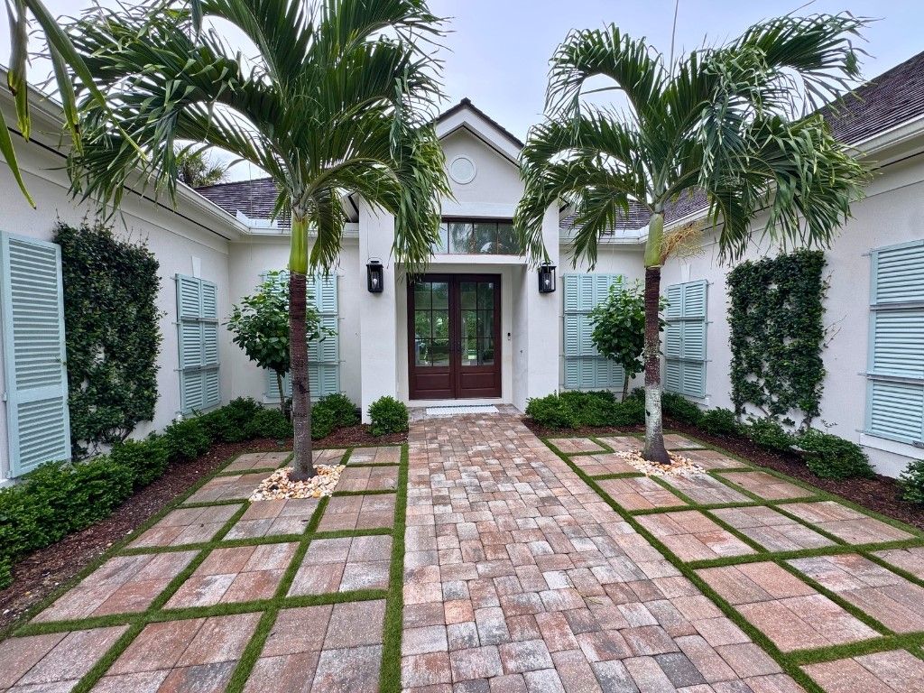 Photo of 520 Indian Harbor Road, Vero Beach, FL 32963 (MLS # 291633)
