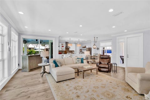 3932 Shoreside Drive, Hutchinson Island, FL 34949