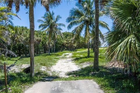 956 Surf Lane Vero Beach FL 32963