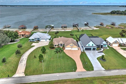 167 S Bear Point Drive, Lake Placid, FL 33852