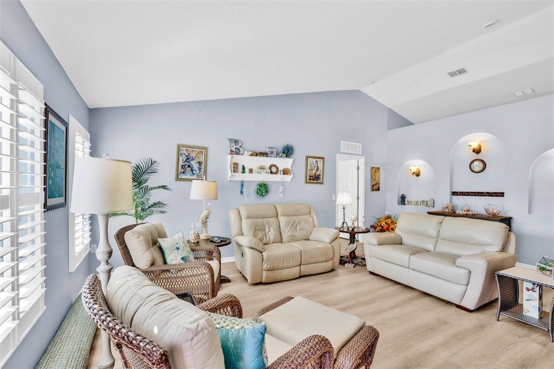 1385 Haverford Lane