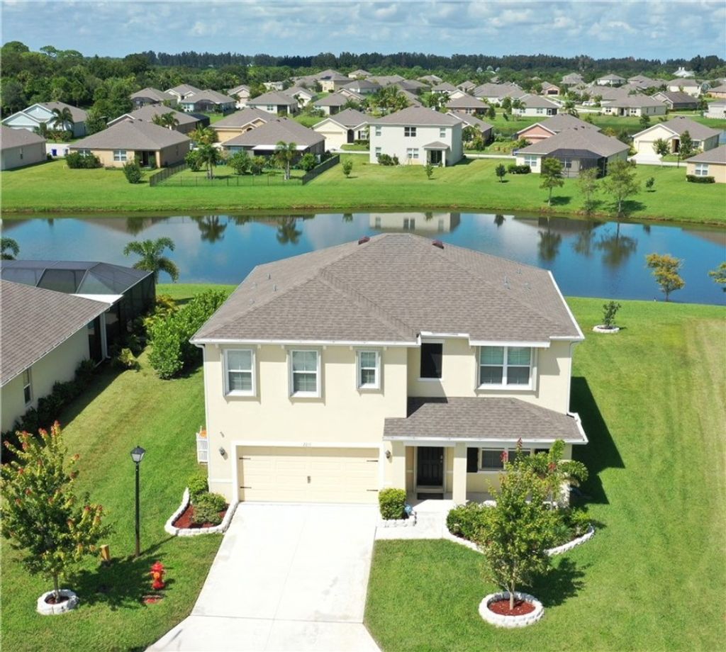 Photo of 2231 Arlington Drive SW, Vero Beach, FL 32968 (MLS # 290663)