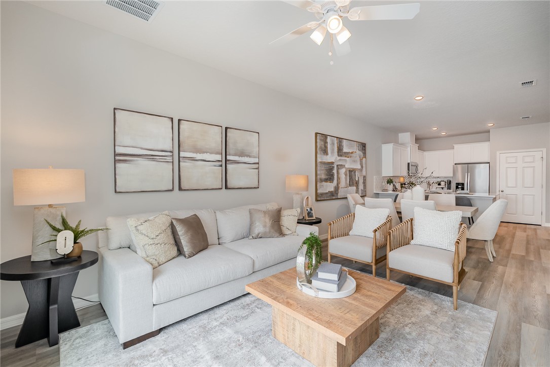 8950 Orchid Reserve Circle