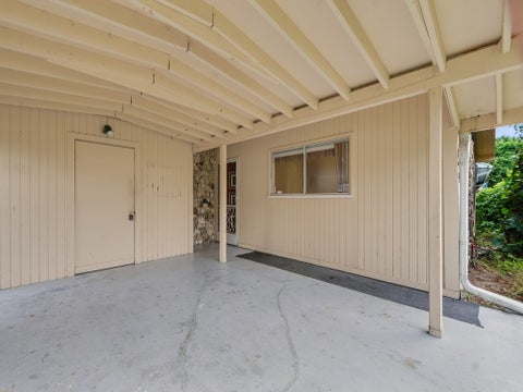 2936 1st Street Sw, Vero Beach, FL 32968