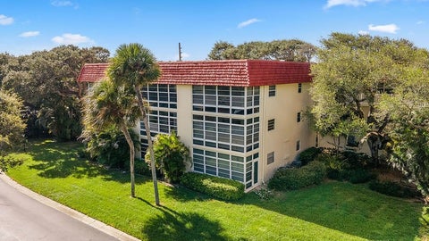 5400 Highway A1a D3, Indian River Shores, FL 32963