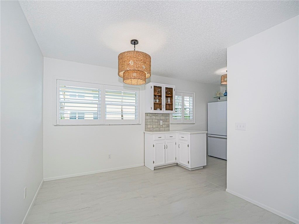 36 Vista Gardens Trail 102