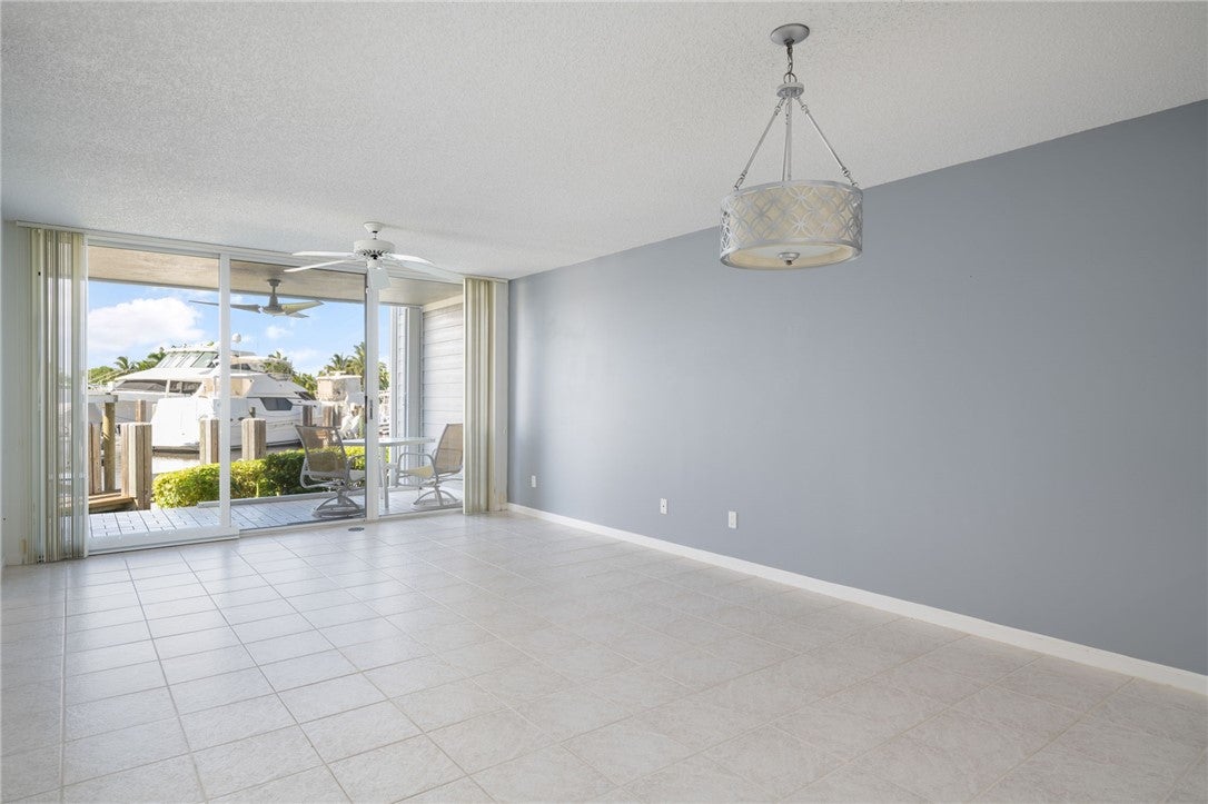 2140 Spyglass Lane 116