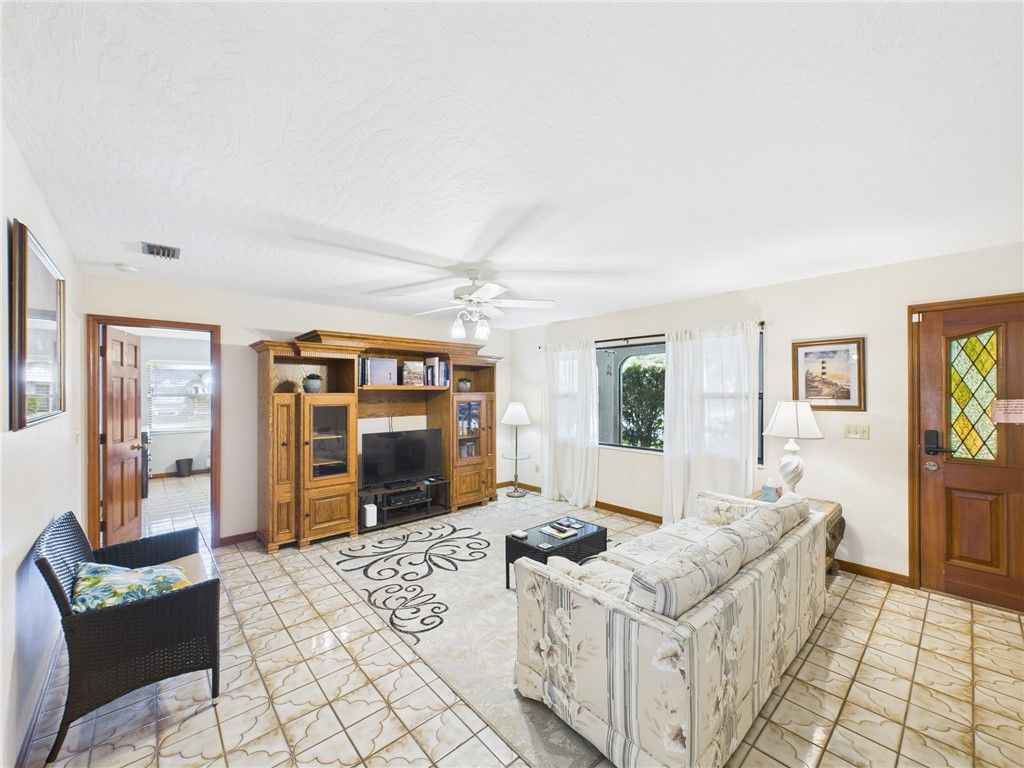 Photo of 831 Clearmont Street, Sebastian, FL 32958 (MLS # 290303)
