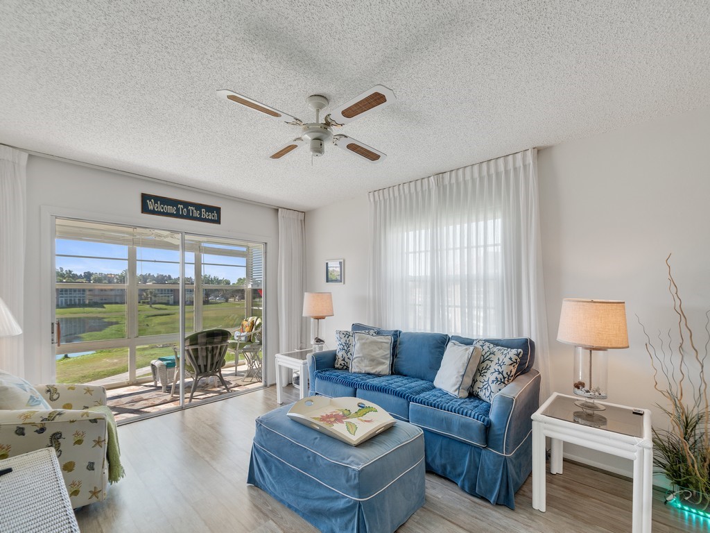 68 Royal Oak Court 201