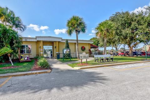 A home in Barefoot Bay