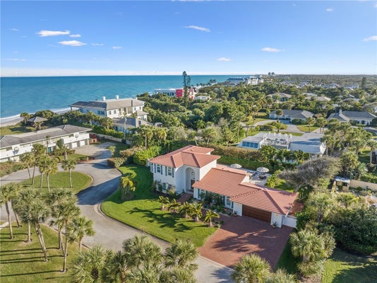 935 SEA WATCH LN, VERO BEACH, FL 32963 - Image e24fcf3a7f5c4a7a768f921560c96dfb/3850858905