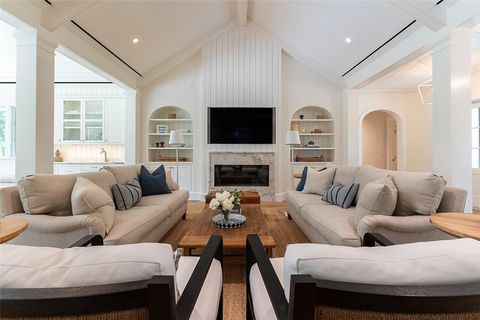 Photo of 160 Clarkson Lane, Vero Beach, FL 32963 (MLS # 296418)