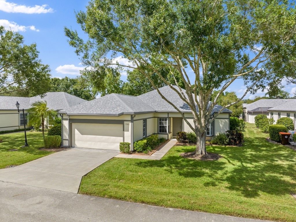 Photo of 7960 Cabot Tower Place, Vero Beach, FL 32966 (MLS # 291280)