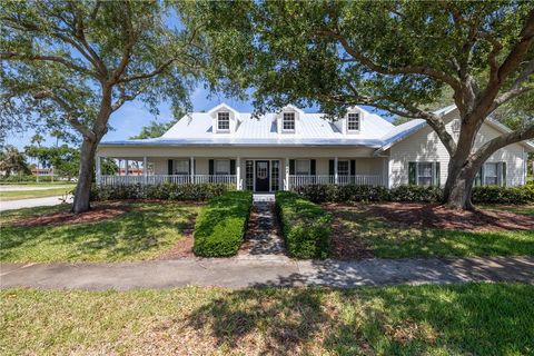 148 Vista Royale Vero Beach FL 32962