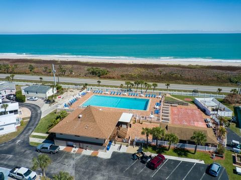 Property photo of 5288 Inlet Way, Hutchinson Island, FL 34949