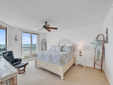 3880 N Highway A1a 901, North Hutchinson Island, FL 34949