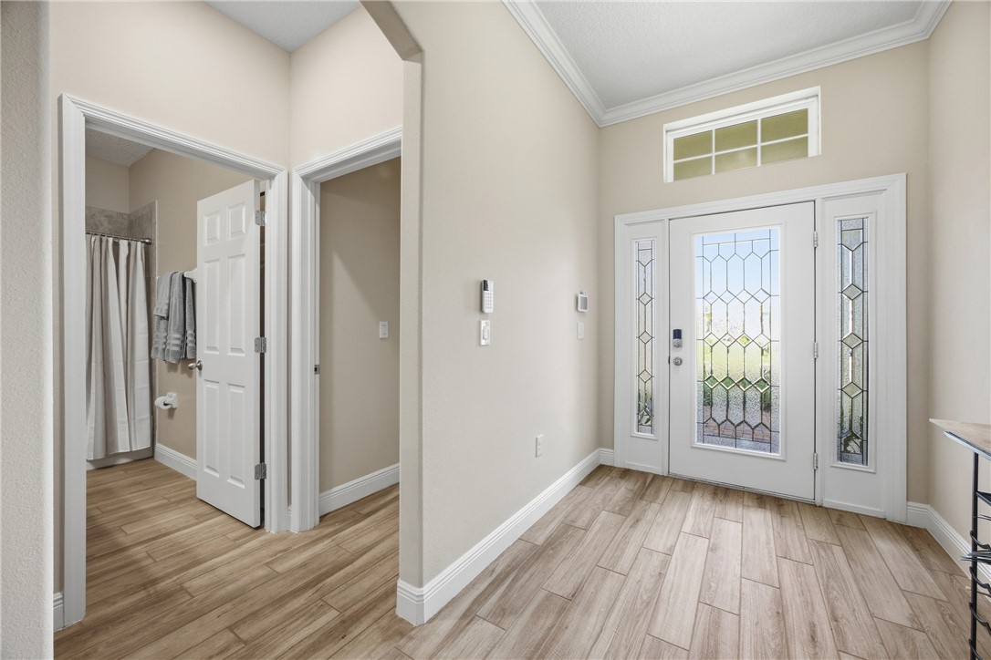 Vero Beach, Florida 32967, United States, 3 Bedrooms Bedrooms, ,3 BathroomsBathrooms,Residential,Active,249403