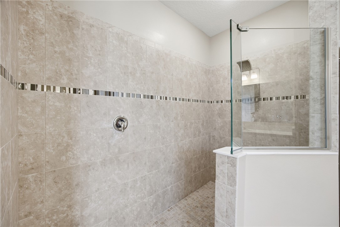 Vero Beach, Florida 32967, United States, 3 Bedrooms Bedrooms, ,3 BathroomsBathrooms,Residential,Active,249403