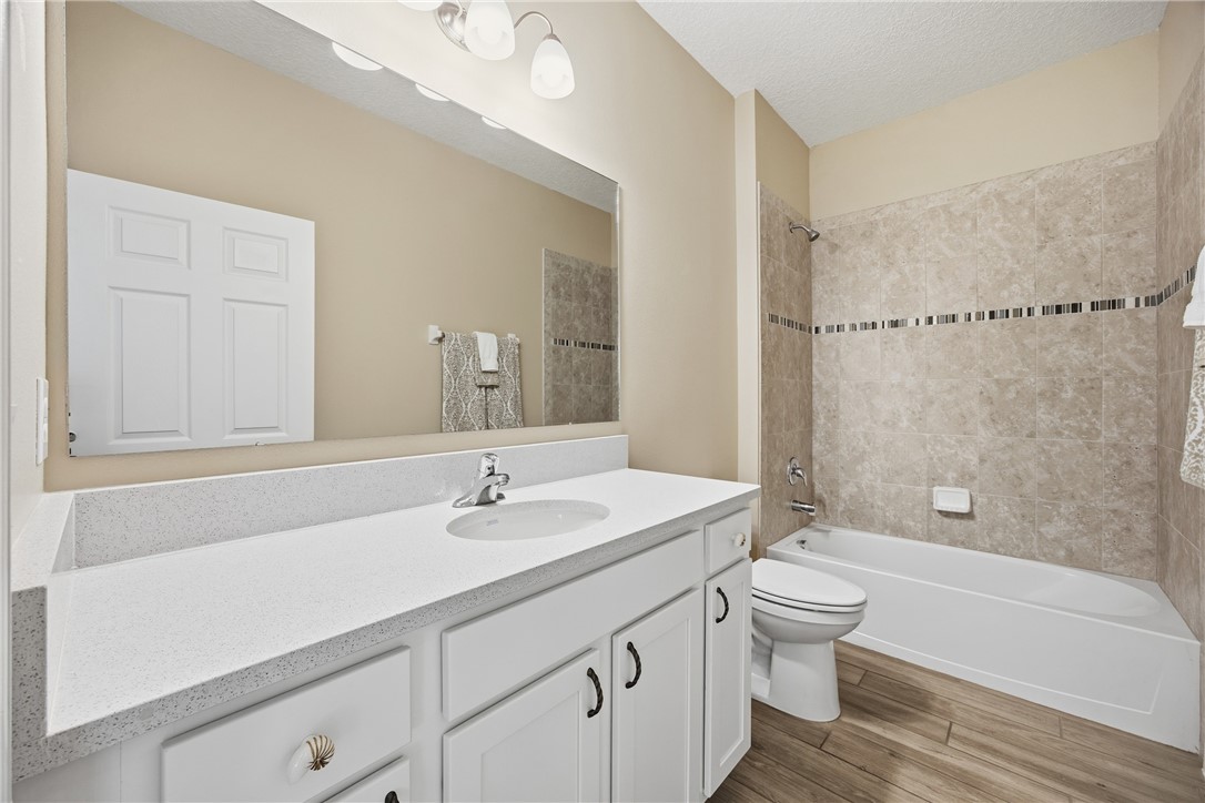 Vero Beach, Florida 32967, United States, 3 Bedrooms Bedrooms, ,3 BathroomsBathrooms,Residential,Active,249403