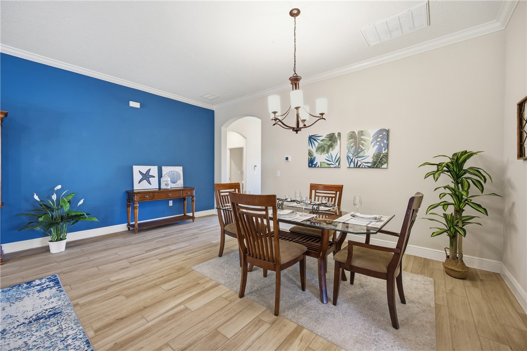 Vero Beach, Florida 32967, United States, 3 Bedrooms Bedrooms, ,3 BathroomsBathrooms,Residential,Active,249403