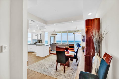 4810 N Highway A1a Pha, North Hutchinson Island, FL 34949