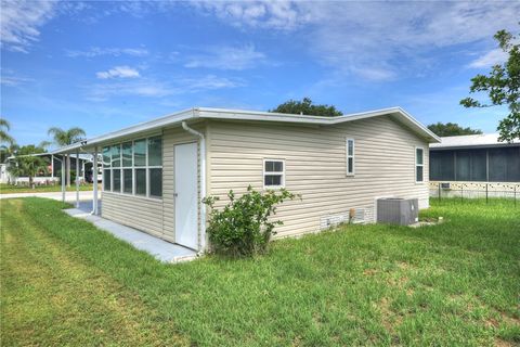 A home in Barefoot Bay