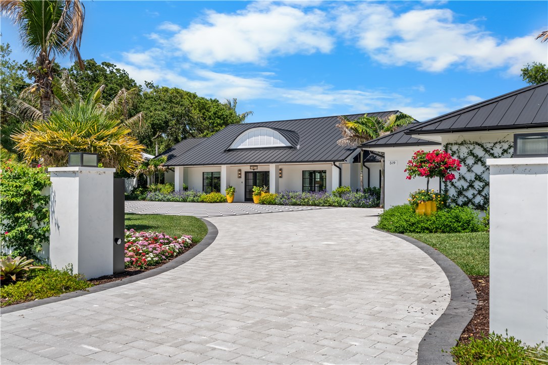 519 Bay Drive