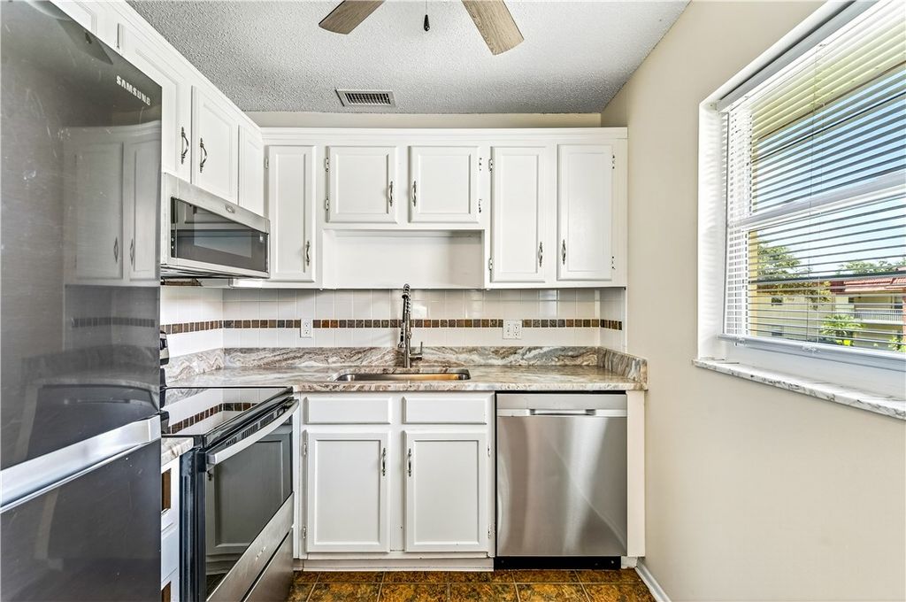 Photo of 6 Vista Palm Lane #205, Vero Beach, FL 32962 (MLS # 291283)