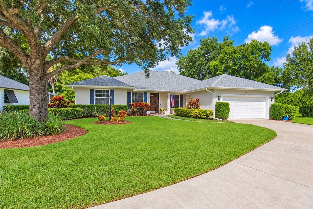 305 40th Court Sw, Vero Beach