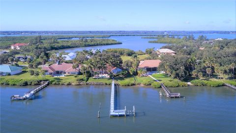 Property photo of 8600 Seacrest Drive, Vero Beach, FL 32963