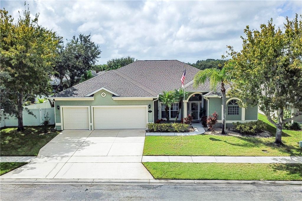 Photo of 132 Stony Point Drive, Sebastian, FL 32958 (MLS # 291749)