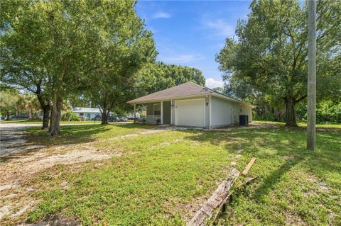 2305 13th Place Sw, Vero Beach, FL 32962